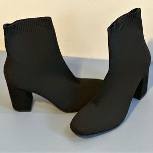 MIA Stretch “sock” chunky heel booties!